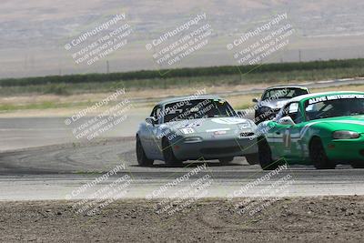 media/Jun-01-2024-CalClub SCCA (Sat) [[0aa0dc4a91]]/Group 3/Race/